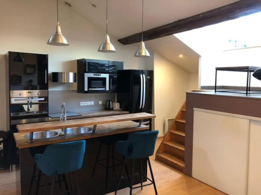 Pepite Rare 8 Personnes Au Coeur Battant Du Vieux Apartment Lyon